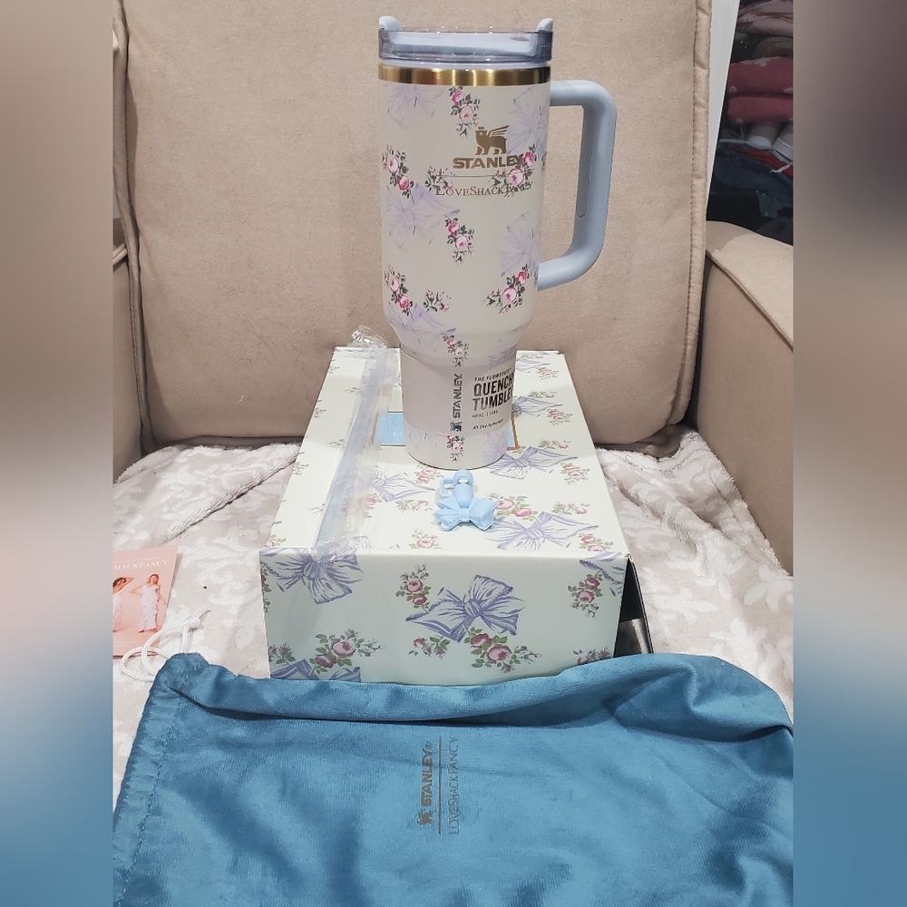 New Stanley x Love Shack Fancy Holiday Rosa Beaux Blue 40oz Quencher